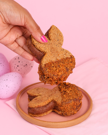 Sanduíche de Coelho Recheado com Brigadeiro de Avelã 60g – Zero Açúcar Refinado, Zero Póliol, Zero Glúten, Zero Lácteos,