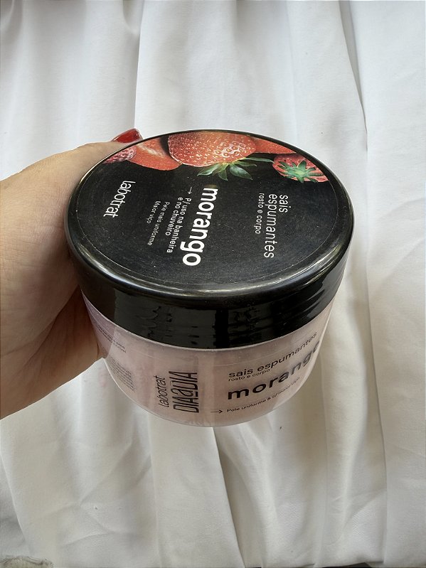 Esfoliante Rosto e Corpo Morango Labotrat 300g