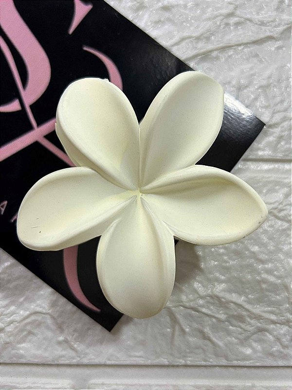 Presilha Tropical Flor Grande Branca Fosca