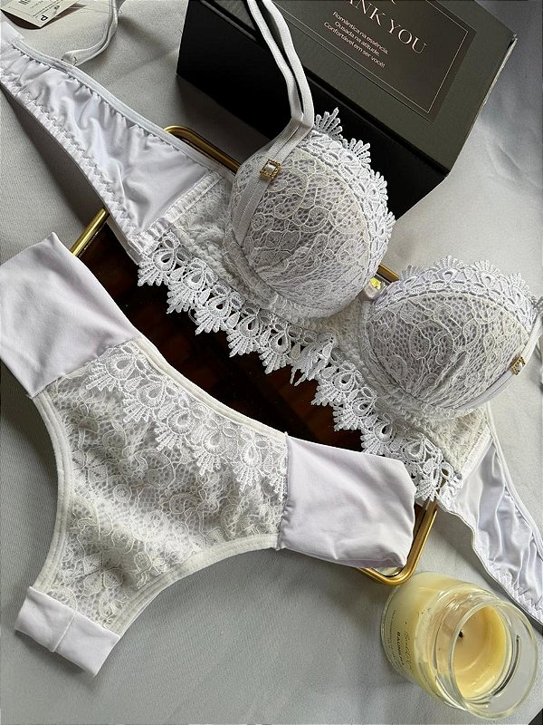 Conjunto Lingerie Sofisticado com renda e bordado Branco