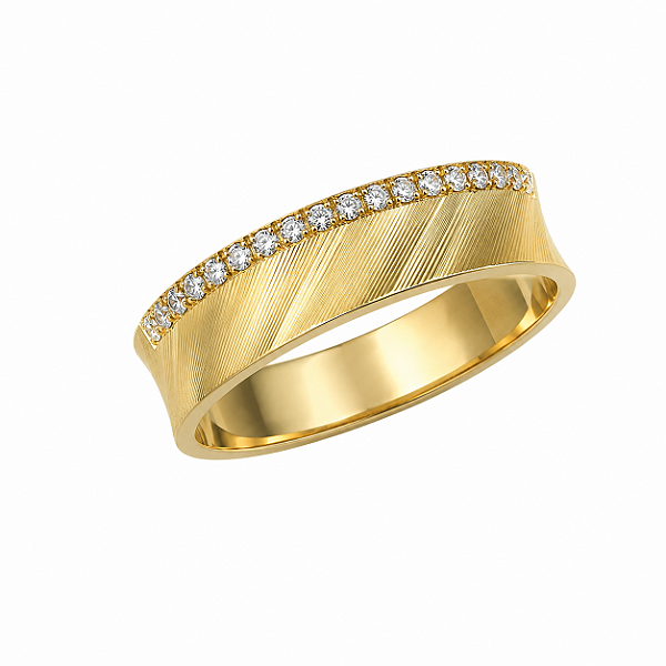Aliança Reta Côncava Texturizada com Filete de Diamantes 5mm Ouro 18k.