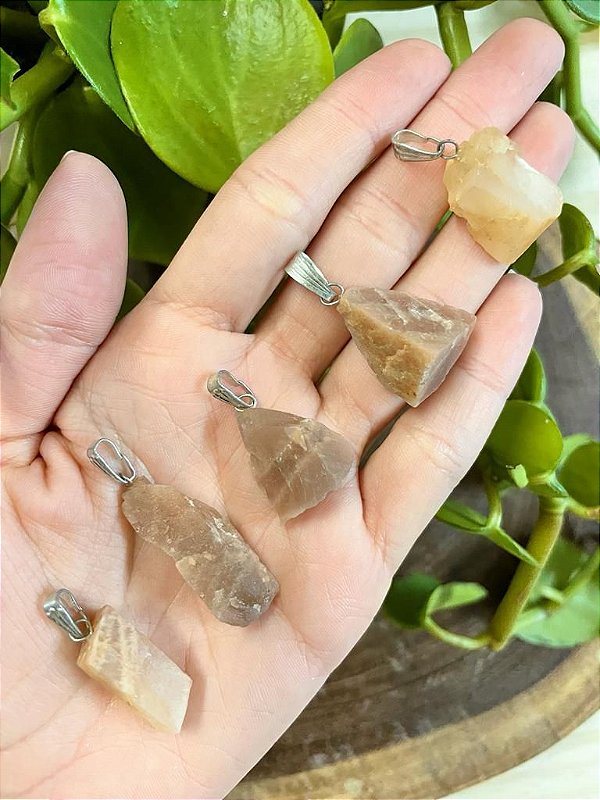 Pingente de Pedra da Lua de Marrocos Bruto - Sagrado Feminino, Sensualidade e Fertilidade