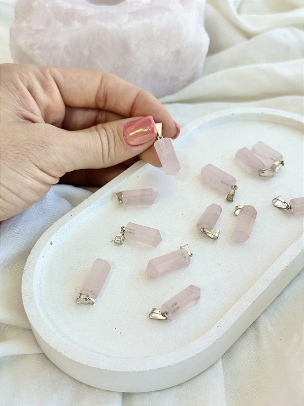 Pingente Pontinha de Quartzo Rosa - Amor, Perdão e Gratidão