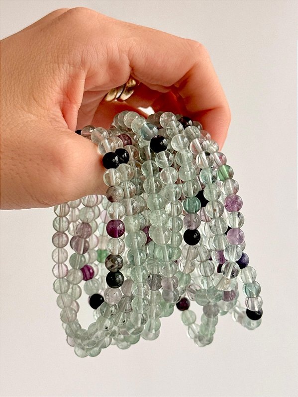 Pulseira de Fluorita Arco-Íris Redonda 6mm - Superação, Purificação e Concentração