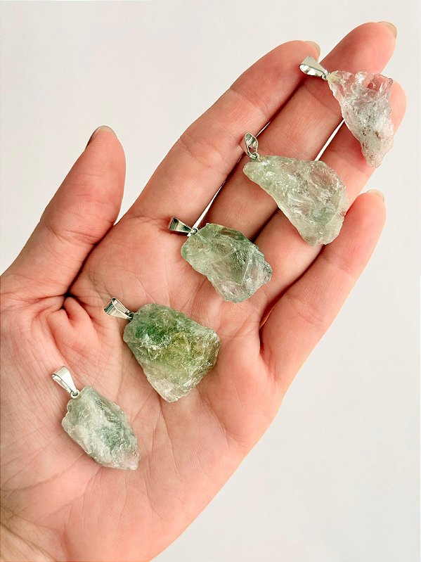 Pingente de Prasiolita Bruta - Conexão Potencializada; Tratamento de Obsessões; Tranquilidade Mental