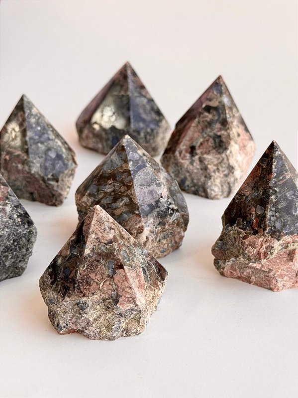 Ponta Geradora Que Será / Vulcanita / Riolita - Transformação Pessoal; Missão de Alma; Crenças