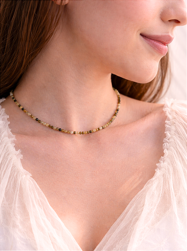 Colar de Peridoto 2mm Multifacetado - Transformação; Mudanças Drásticas; Destino; Libera Tensões