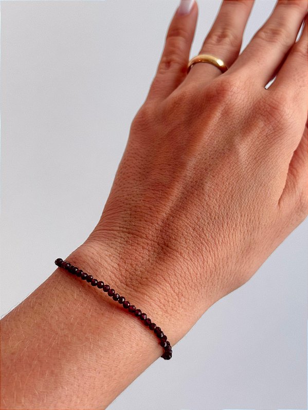 Pulseira de Granada 2mm Multifacetada - Poder Sexual, Paixão e Desejo