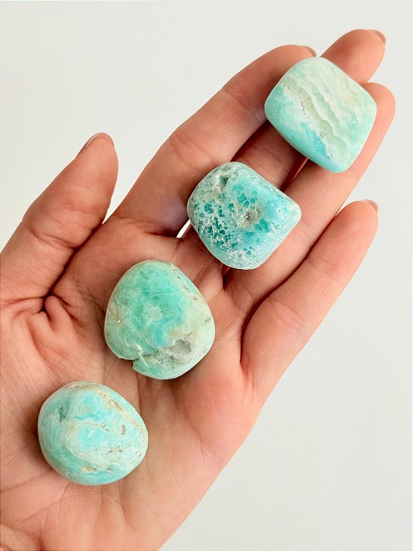 Calcita Caribe ou Aquatine Rolada - Lemuriano - Calmante; Intuição 200%; Resolução de Conflitos; Soluções Criativas