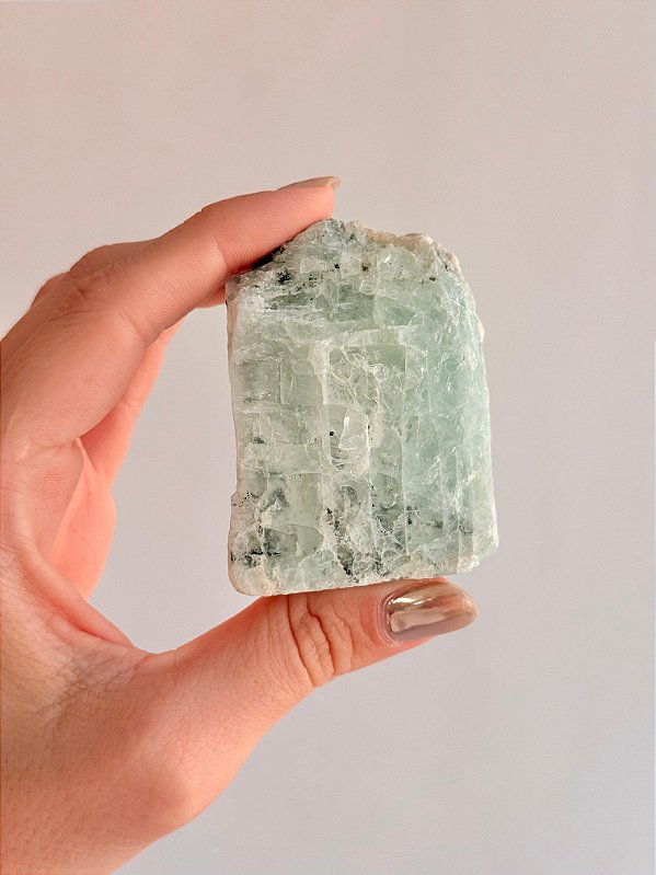 Água Marinha Bruta G Qualidade Especial - Pedra da Ansiedade, Desfaz Confusões, Protege os Pensamentos