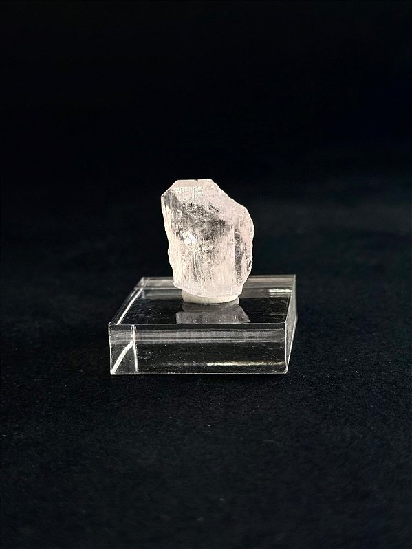 Danburita - DANB02 4,63g - Renascer; Nos Reconstruir; Energia Puríssima