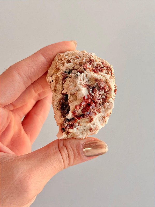 Vanadinita Bruta - Peça Única - VAN06 114g - "Pedra do Trabalho"; Transformar Sonhos em Ação