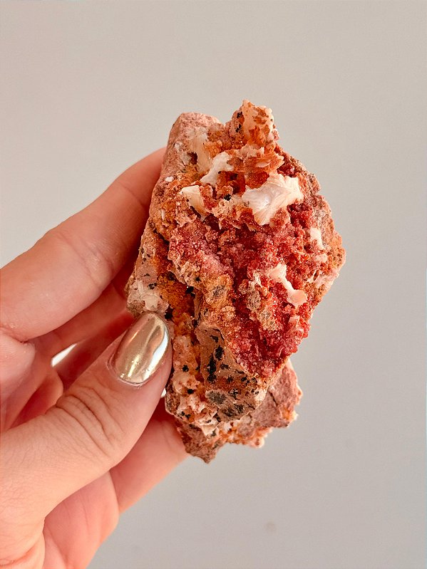 Vanadinita Bruta - Peça Única - VAN22 122g - "Pedra do Trabalho"; Transformar Sonhos em Ação