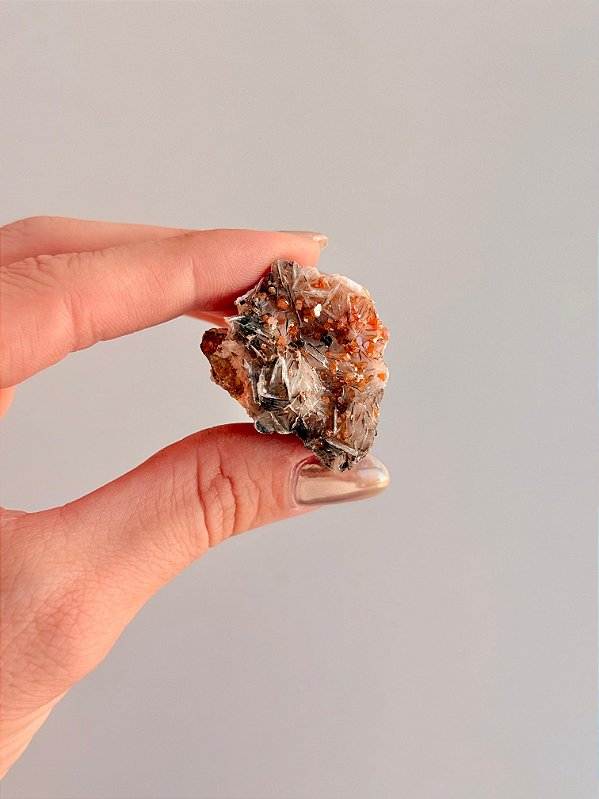 Vanadinita Bruta - Peça Única - VAN30 32g - "Pedra do Trabalho"; Transformar Sonhos em Ação