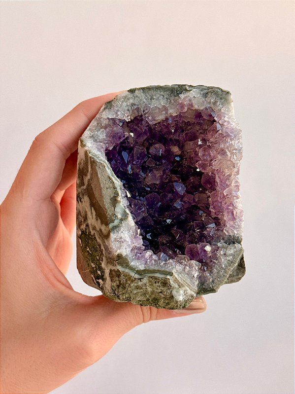 Drusa de Ametista Encantada - DAE79 442g - Eleva a Vibração; Intuição e Conexão