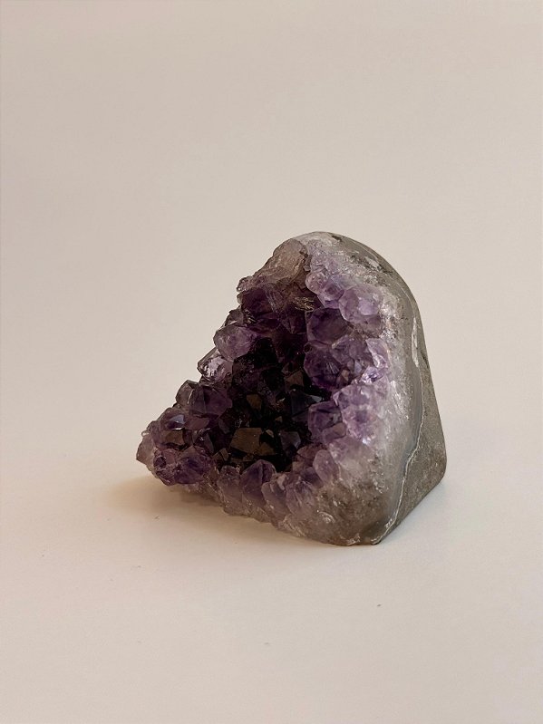 Drusa de Ametista Encantada - DAE116 108g - Eleva a Vibração; Intuição e Conexão
