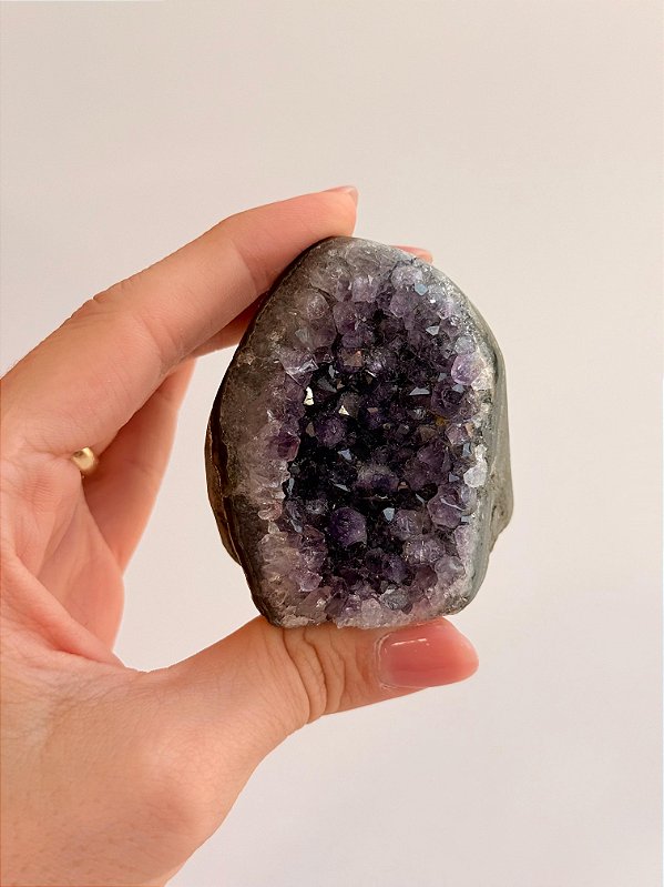 Drusa de Ametista Encantada - DAE137 166g - Portal Mágico; Eleva a Vibração, a Intuição e Conexão Espiritual