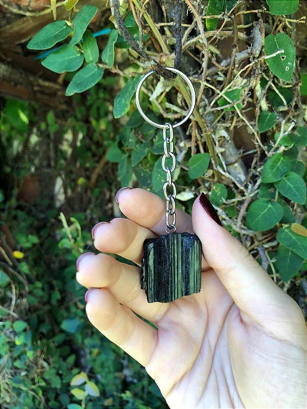 Chaveiro de Turmalina Negra Bruta - Proteção Energética e Espiritual, Inseguranças e Soluções