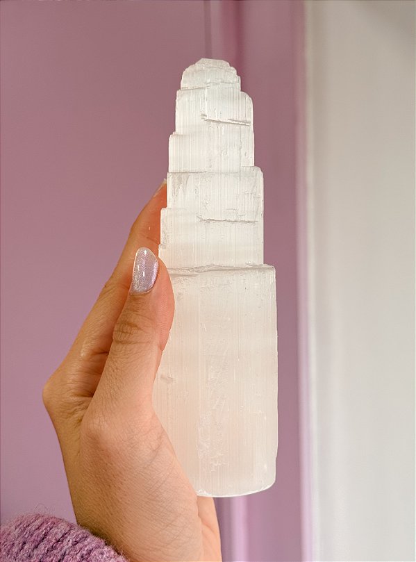 Torre de Selenita 15cm - Limpeza Energética; Paz de Espírito; Cansaço Mental e Dores