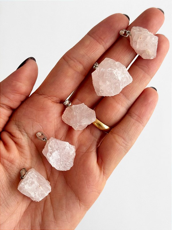 Pingente de Quartzo Rosa Bruto - Amor; Autoestima; Relacionamentos