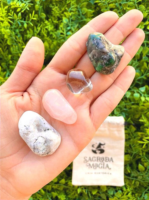 Kit Amor Próprio - Pedra da Lua, Quartzo Rosa, Citrino e Esmeralda