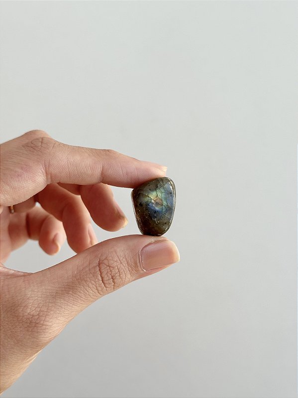 Labradorita Rolada - Pedra da Magia; Quem é você; Conexão Espiritual