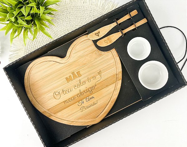 Kit Para Petisco Bambu Formato Coração 5 Pçs Personalizado - Mãe