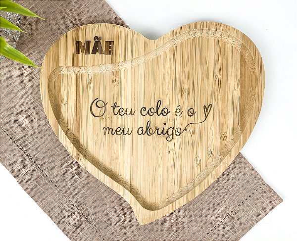 Petisqueira Bambu Formato Coração Personalizada - Mãe