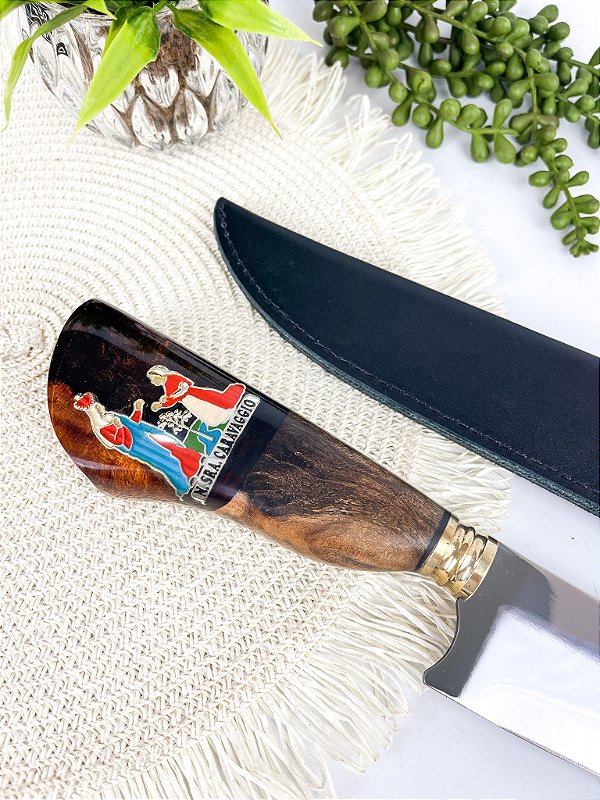 Faca Artesanal Nossa senhora de Caravaggio com Cabo em Resina Personalizada