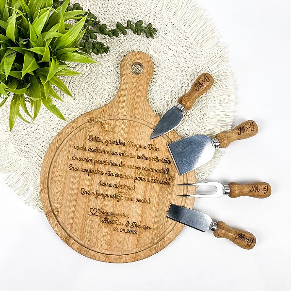 Kit para queijo em Bambu/ Inox - 5 peças Personalizado
