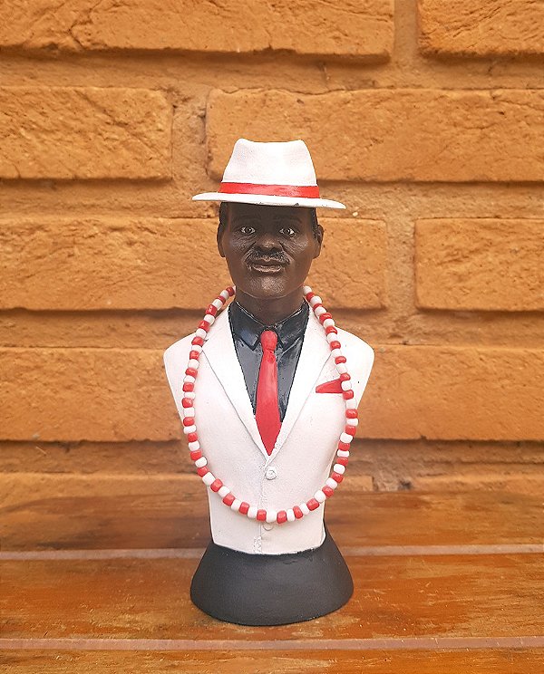 Zé com camisa preta - busto