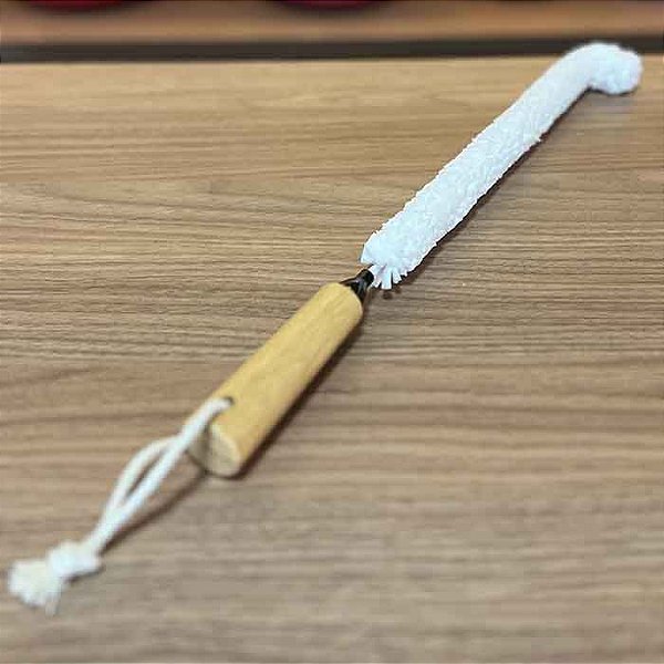 Escova de Limpeza Flexível para Jarras – Bambu