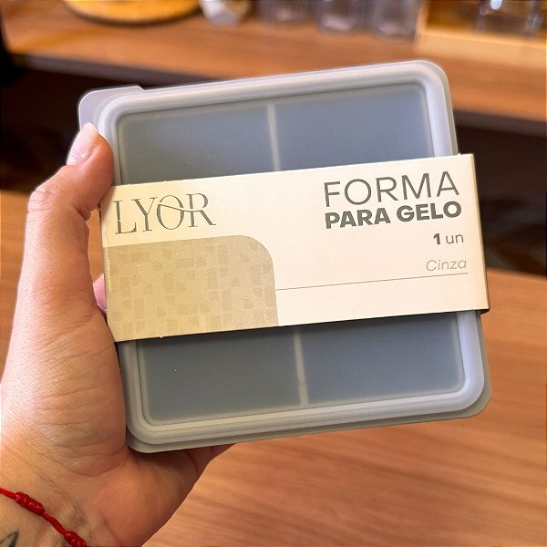 Forma para Gelo 4 Cubos - Silicone - Cinza