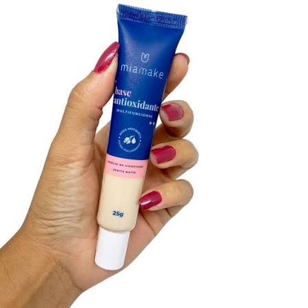 Base Antioxidante Mia Make para Pele Clara