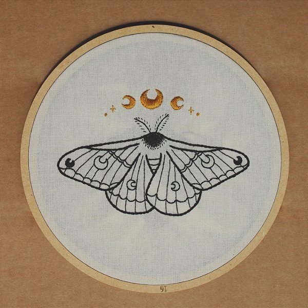 Quadro / Bastidor bordado - Mariposa