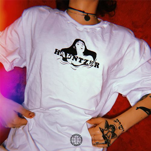 𝙃𝘼𝙐𝙉𝙏𝙕𝙀𝙍 - Floating