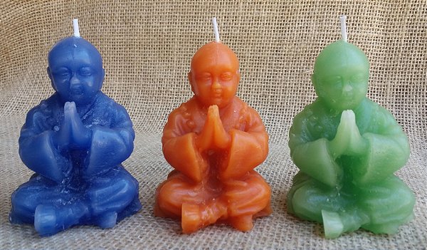 Vela Buda Meditando