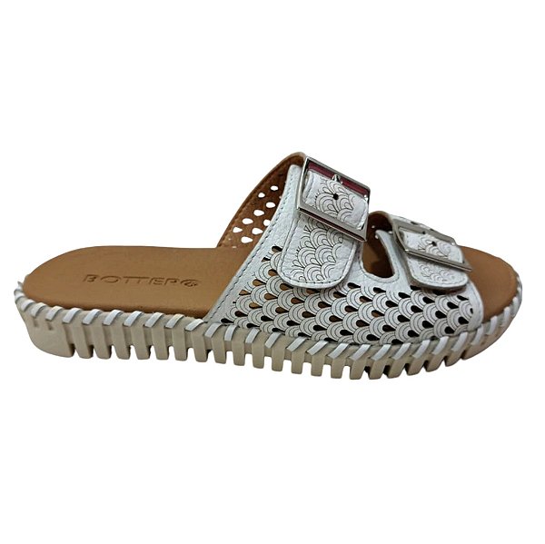 Chinelo Bottero em couro verão 2025