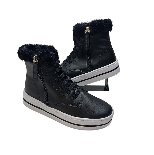 Bota Forrada Faminina Solado Emborrachado e Flexivel