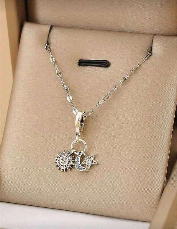 Cordão pingentes Sol e Lua