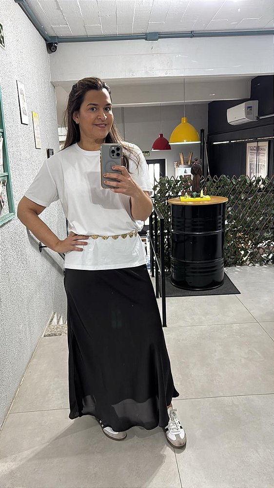 SAIA DE CETIM ANTONELA PRETA
