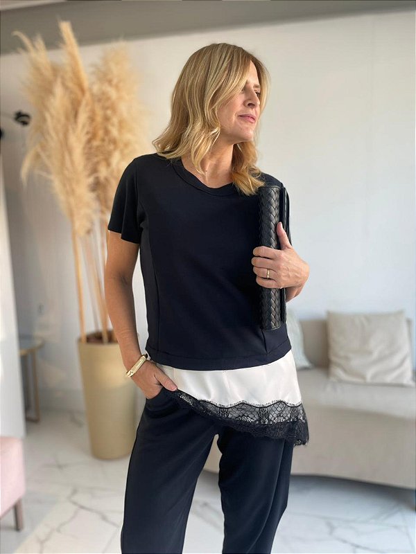BLUSA ROMANA PRETO