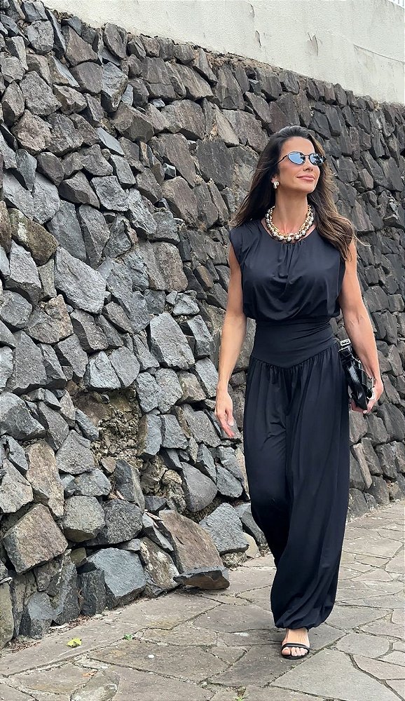 MACACÃO JASMIM PRETO