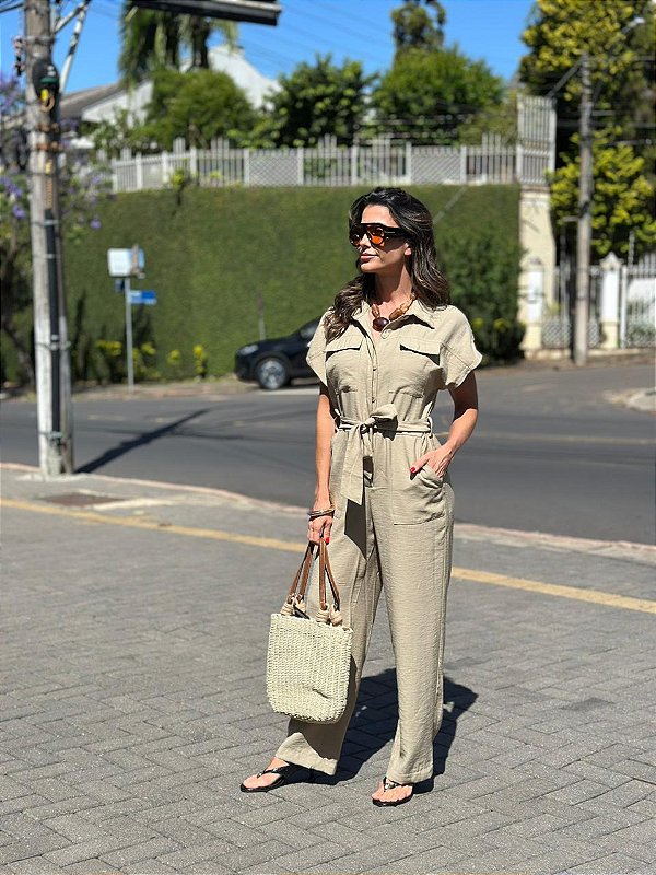 MACACAO ANA PAULA VERDE