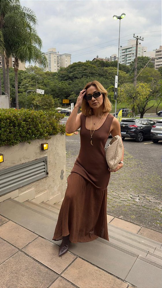 VESTIDO FABIOLA MARROM