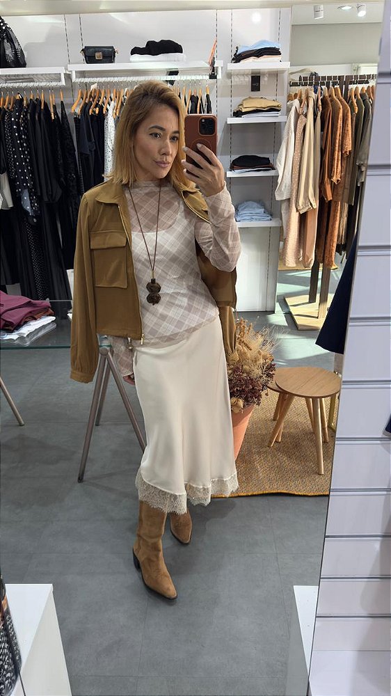 SAIA CETIM COM RENDA CHAMPAGNE