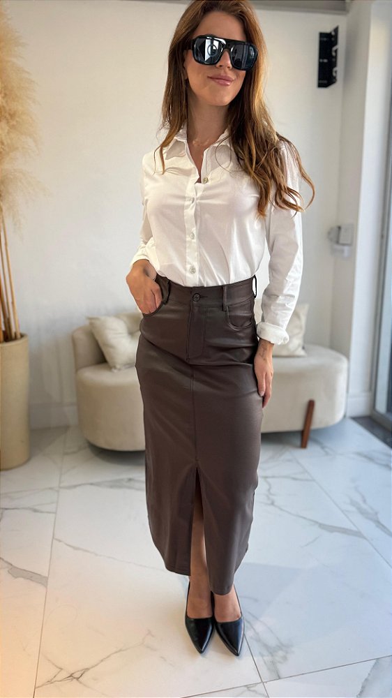 SAIA RESINADA MARROM