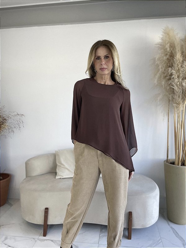 BLUSA ASSIMETRICA JULIA MARROM