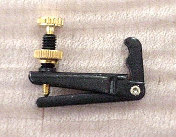 Afinador para Violino 4/4 e 3/4 Preto e Dourado, Wittner