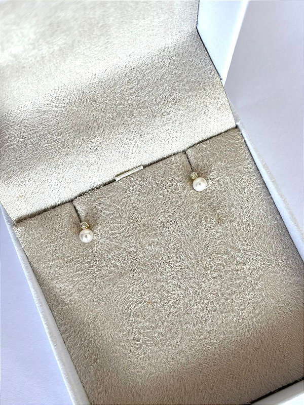 BRINCO PÉROLA E DIAMANTE